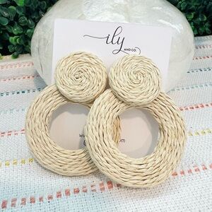 NWT Ivory Natural Raffia Chunky Door Knocker Earrings | Post Back | Boutique